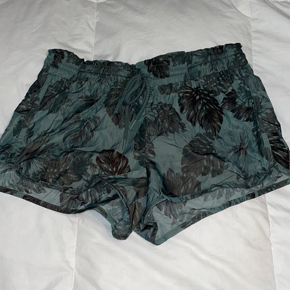 Aerie Beach Shorts